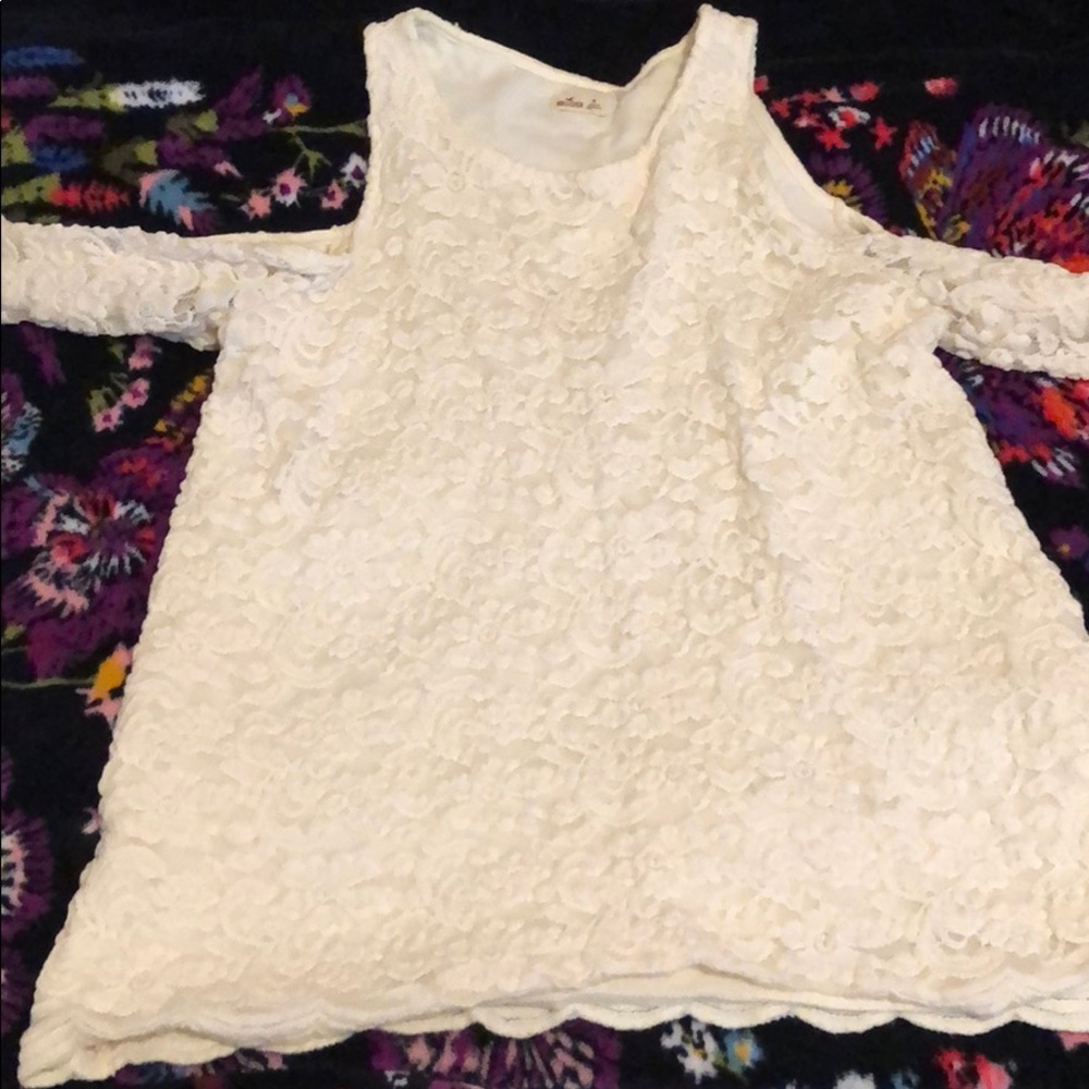 Hollister cold shoulder lace top